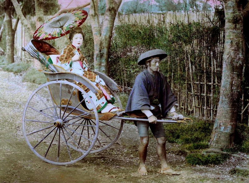 Illustration for article titled Hand-Colored Photos Turn Early 20th Century Japan Into A Dream World